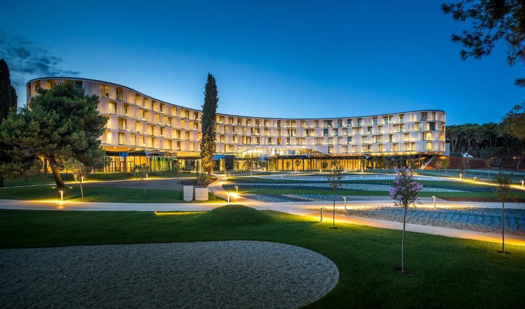 Family Hotel Amarin фото 2