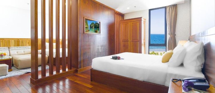 Фото отеля Sunny Ocean Hotel & Spa