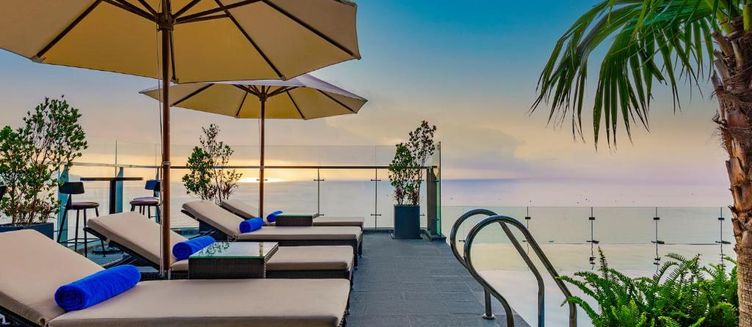 Фото отеля Peninsula Hotel Danang