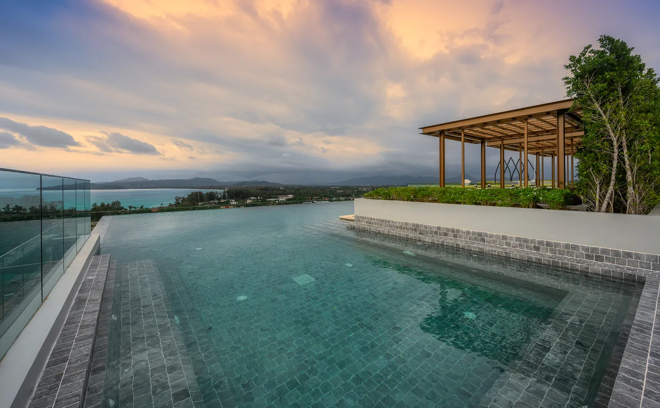 MIDA Grande Resort Phuket фото 10