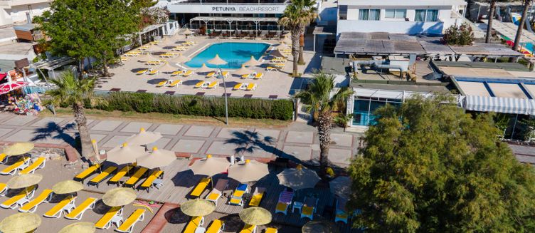 Фото отеля Petunya Beach Resort
