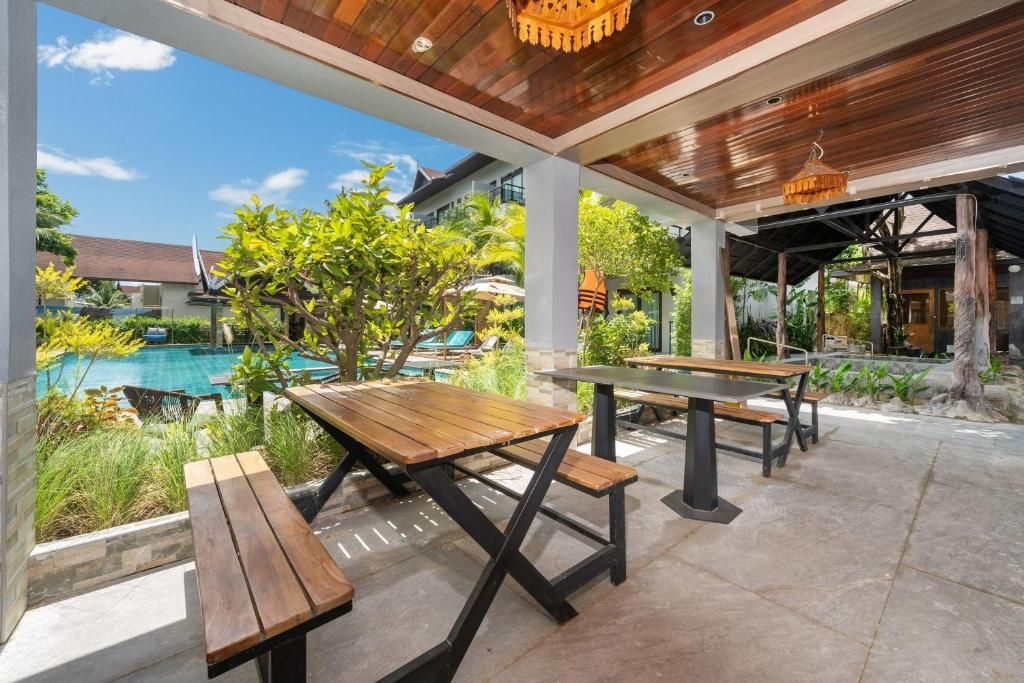 Howard Johnson by Wyndham Phuket Naiyang фото 74