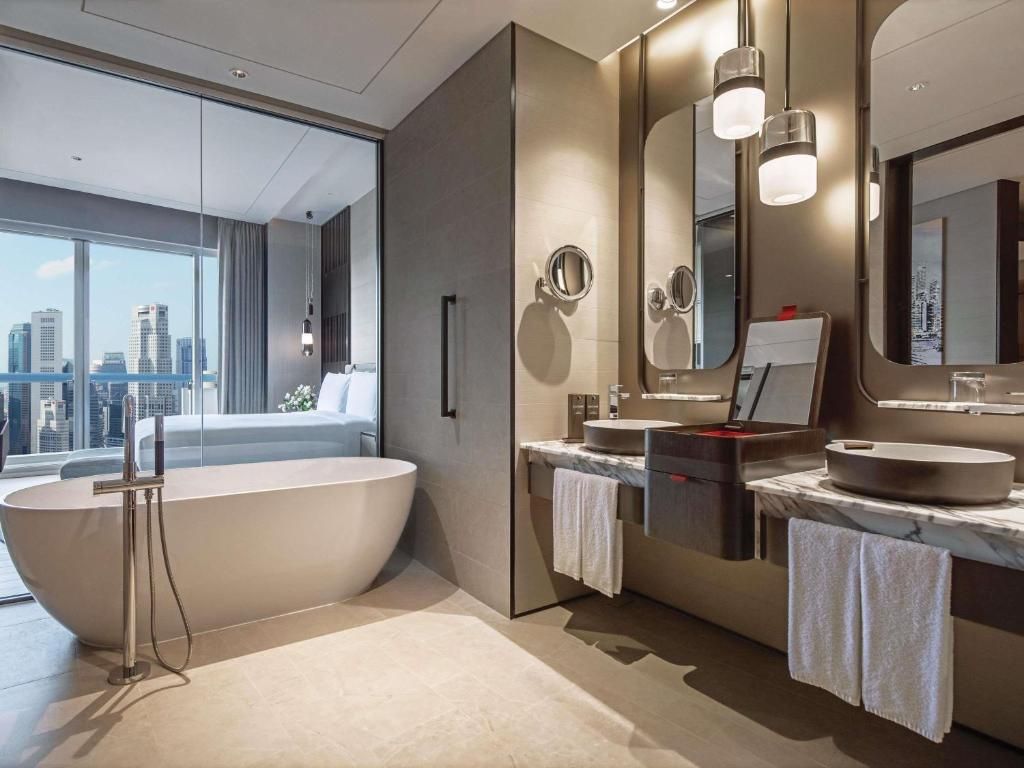 Swissotel The Stamford фото 20