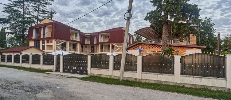 Фото отеля Гостевой дом «Melania Azur Club»