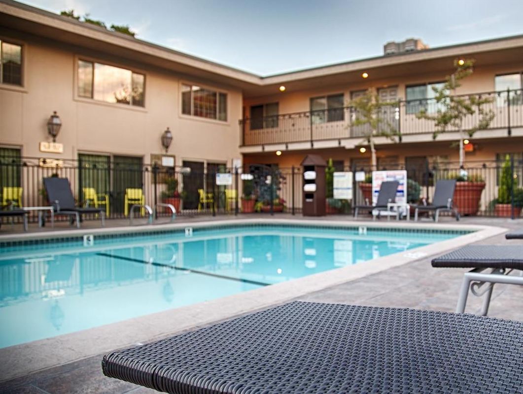 Best Western Plus Sutter House фото 23