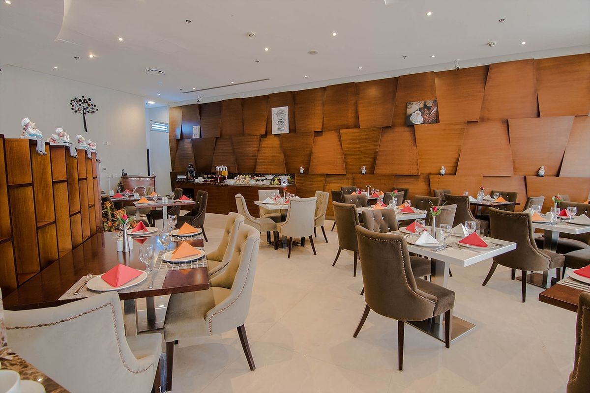 Signature Hotel Al Barsha фото 7