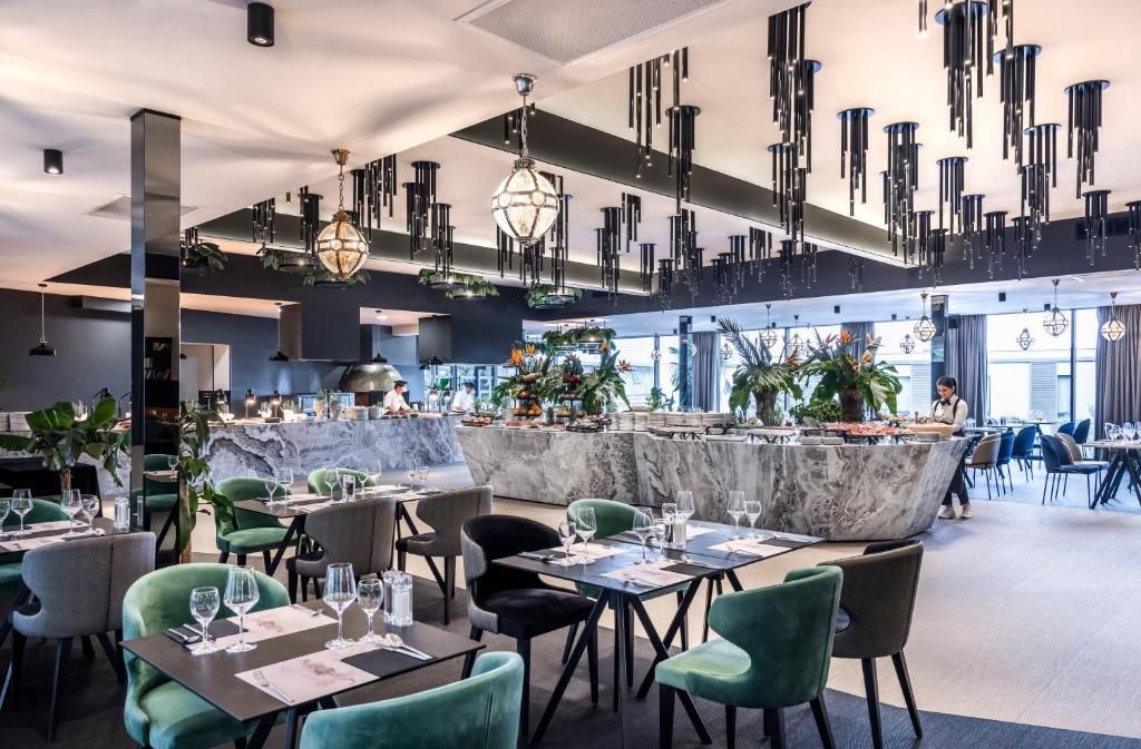 Grand Hotel Adriatic фото 8