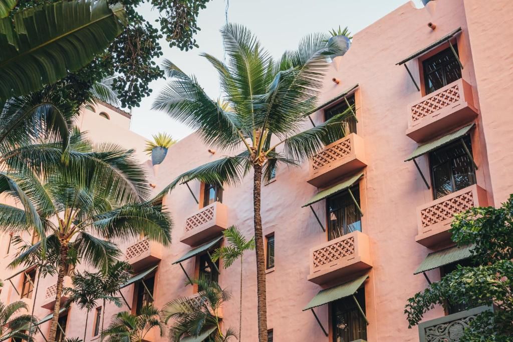 The Royal Hawaiian, A Luxury Collection Resort фото 49