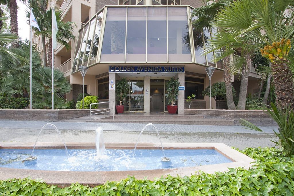 Golden Avenida Suites фото 2