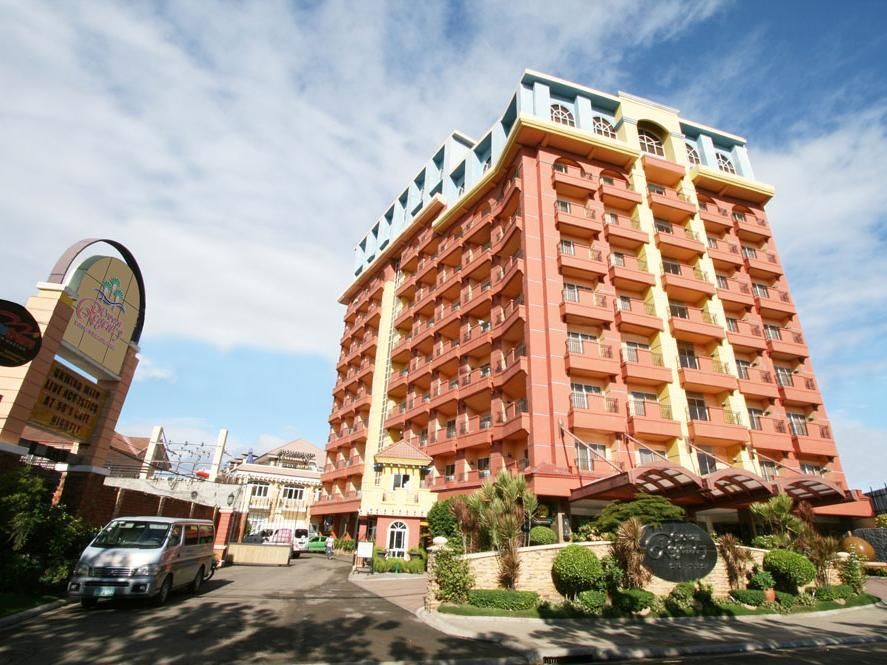 Crown Regency Suites Mactan фото 16