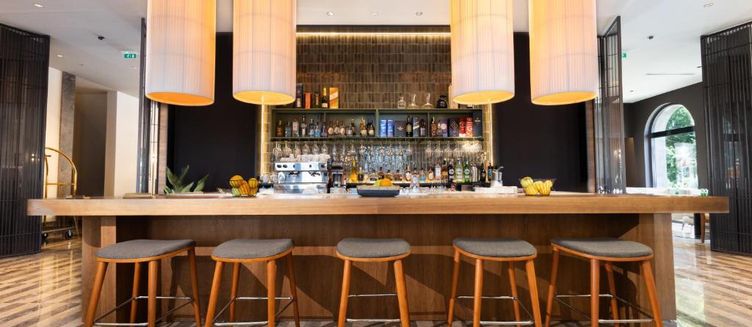 Фото отеля Infinity Hotel & More