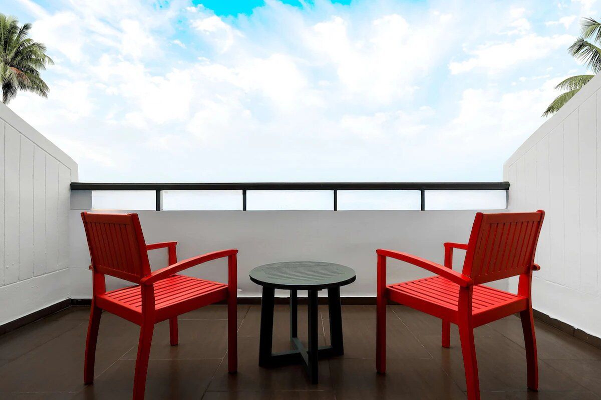 Radisson RED Phuket Patong Beach фото 41