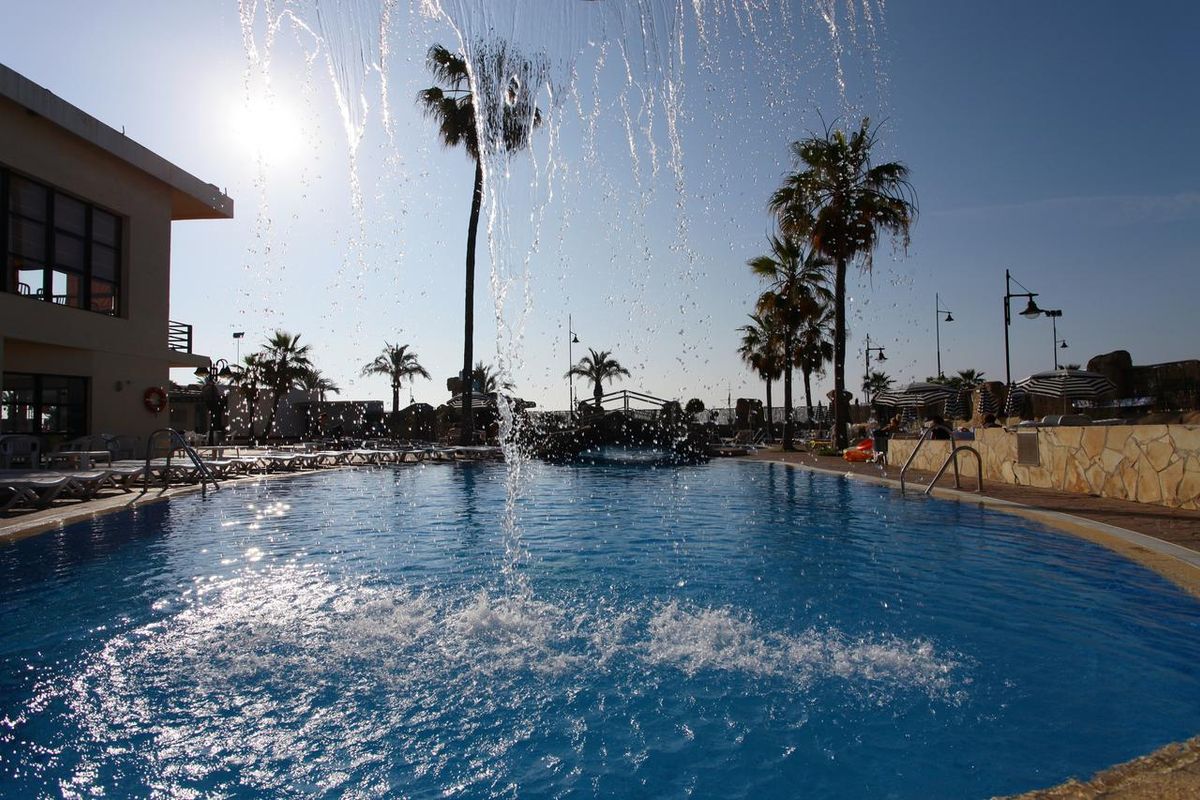 Marconfort Beach Club фото 24