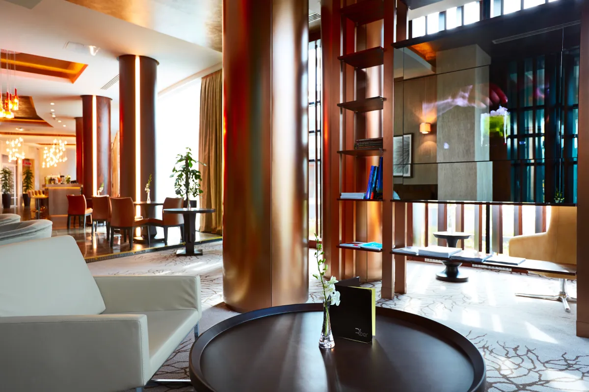 Renaissance Minsk Hotel by Marriott фото 36