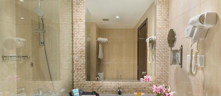 Фото отеля Al Falaj Hotel