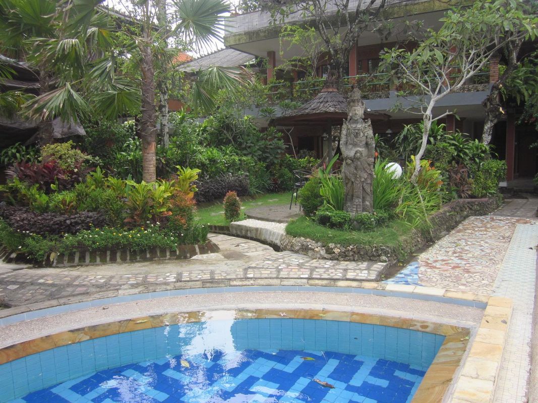 Swastika Bungalow фото 25