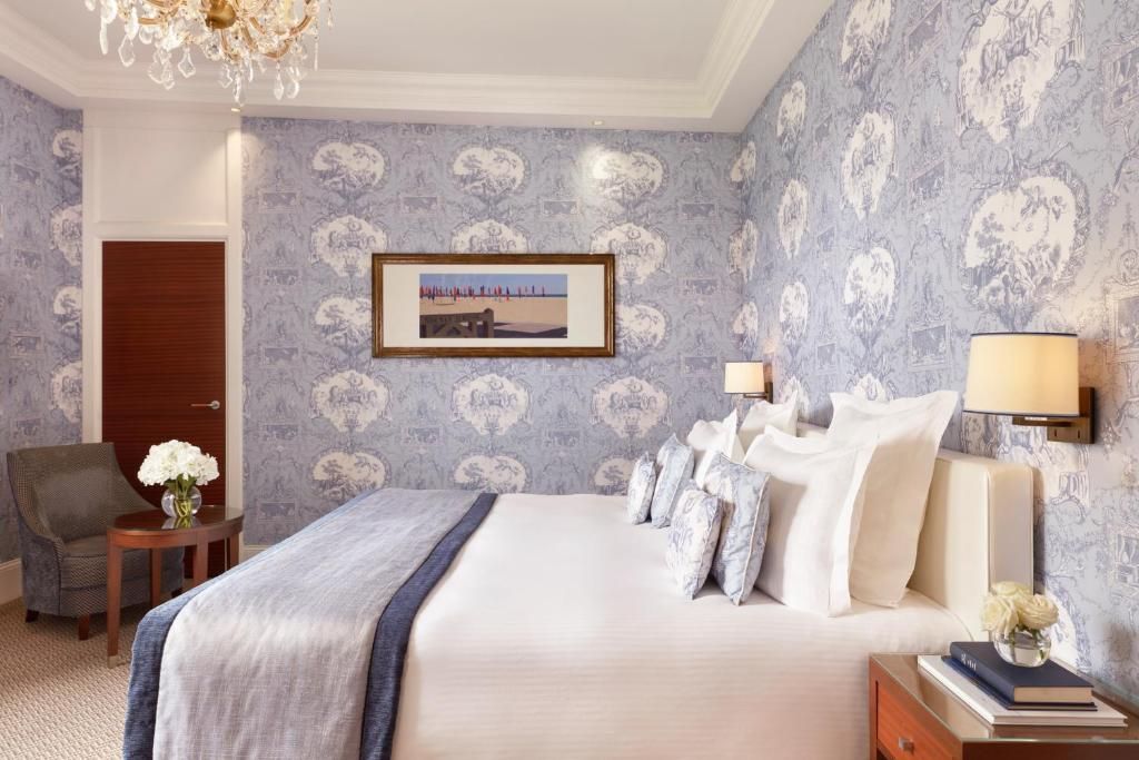 Hôtel Barrière Le Normandy фото 38