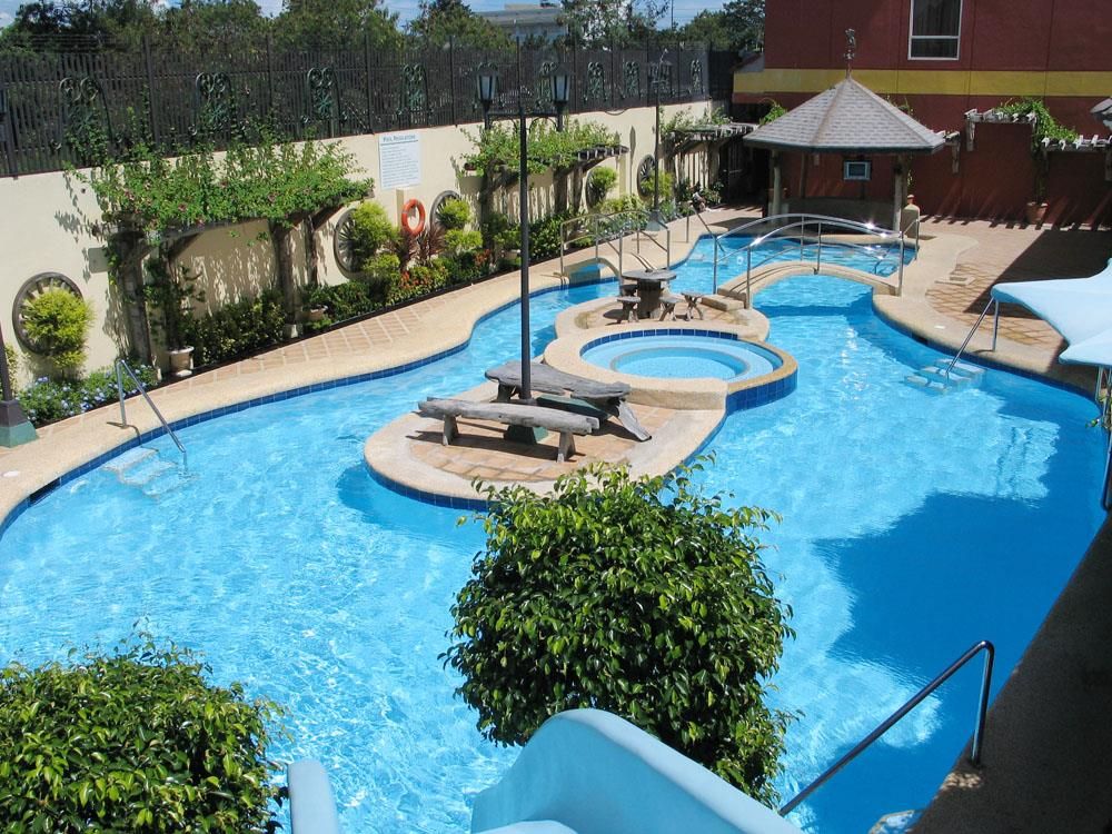 Crown Regency Suites Mactan фото 14