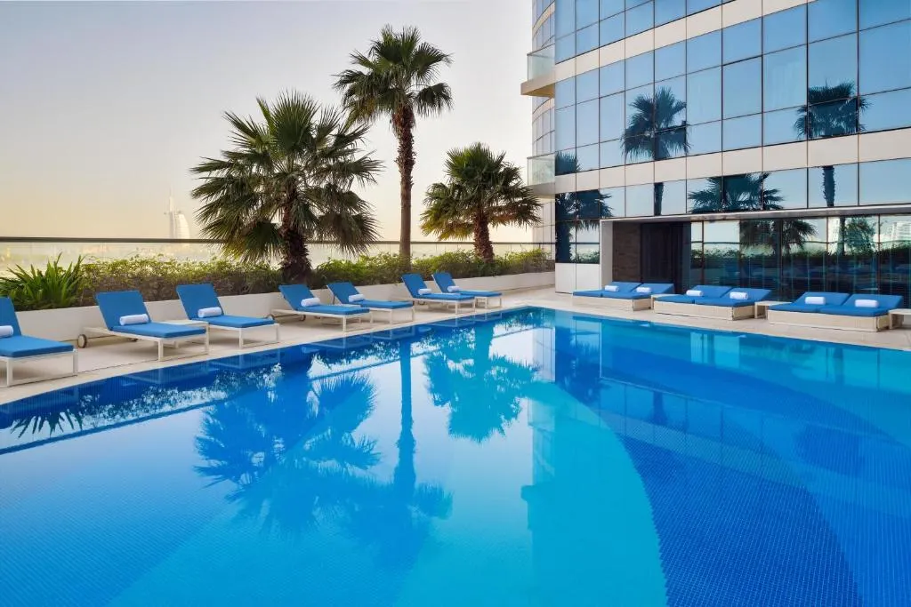 Novotel Dubai Al Barsha фото 1
