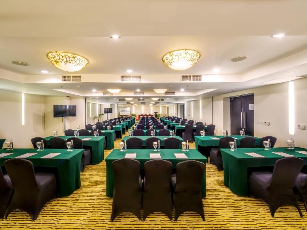 Aston Kuta Hotel & Residence фото 27