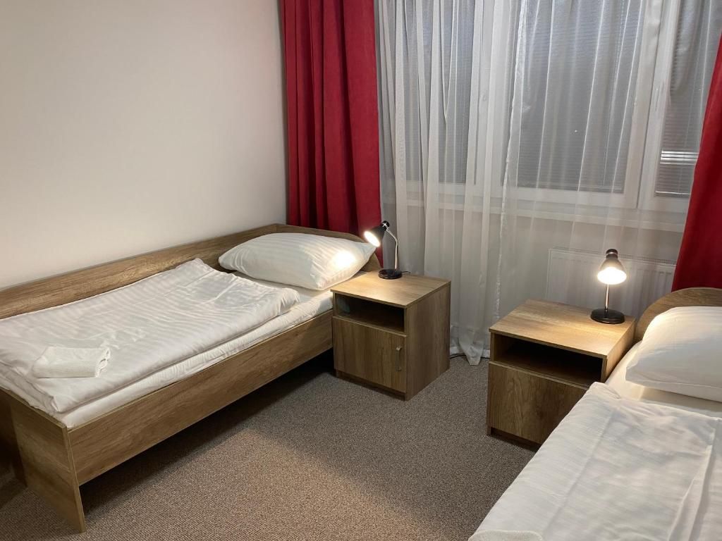 Lowcost Hotel Ostrava фото 6