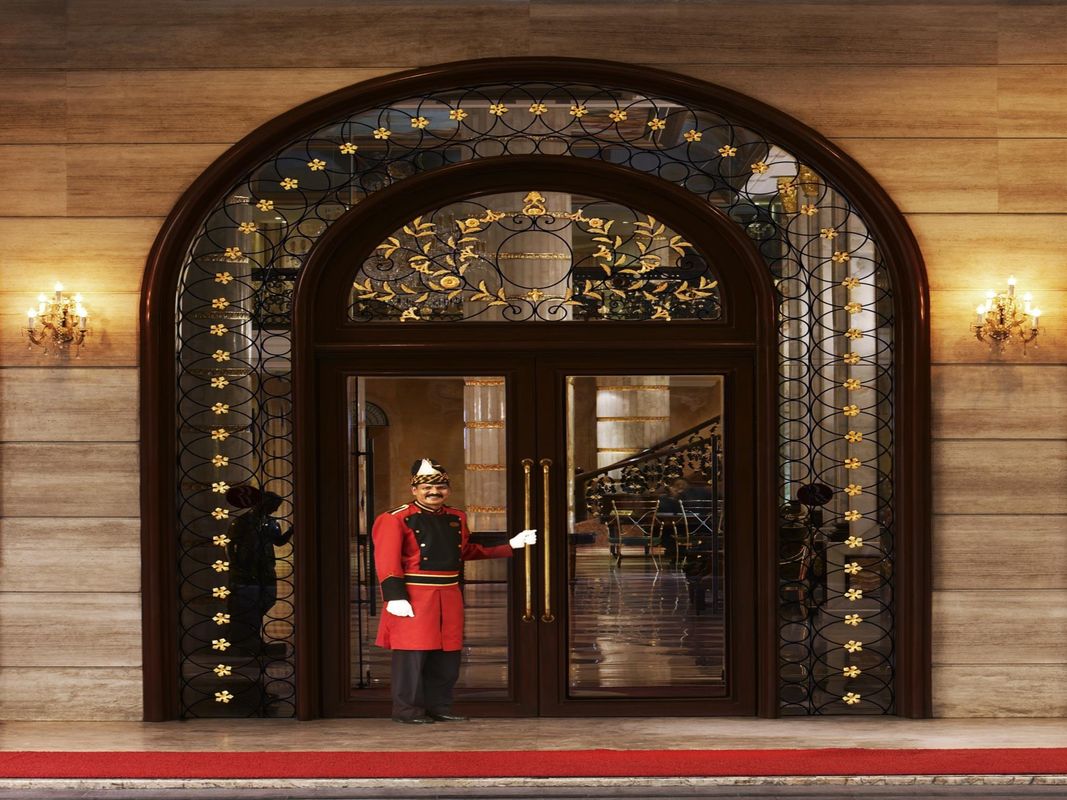 Hotel The Royal Plaza фото 27