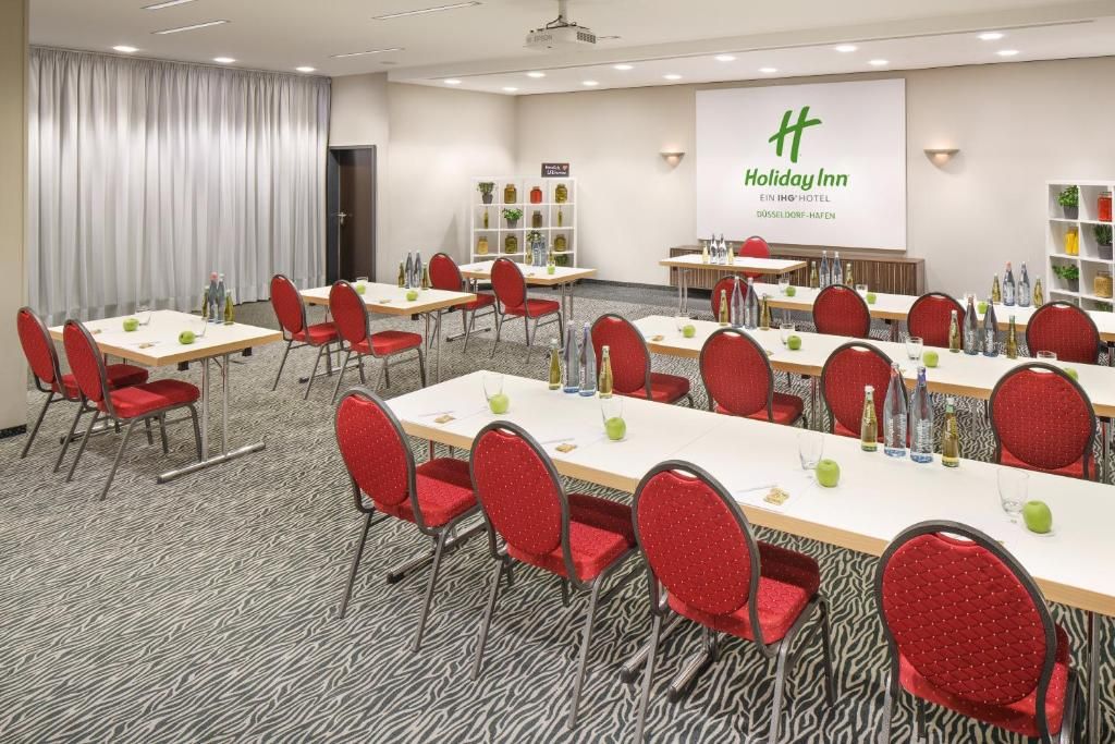 Holiday Inn Dusseldorf Hafen фото 41