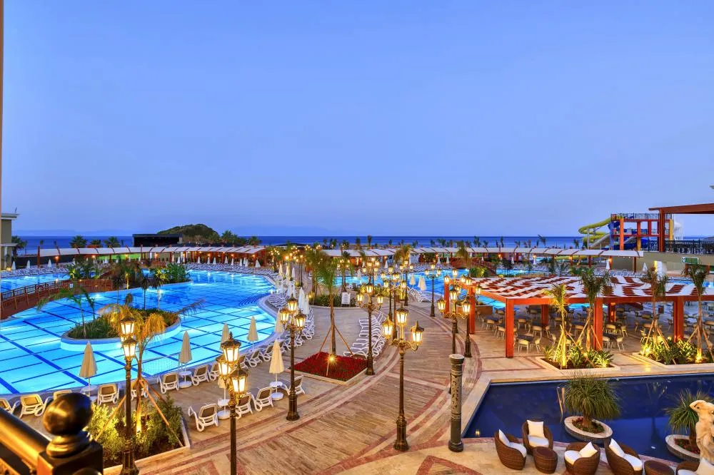 Sunis Efes Royal Palace Resort & Spa фото 38