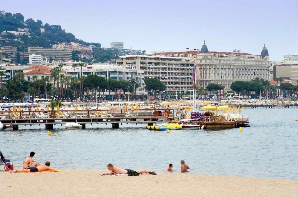 ibis budget Cannes Centre Ville фото 6