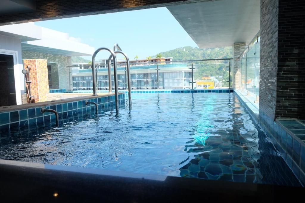Elite Suite Hotel Patong фото 83