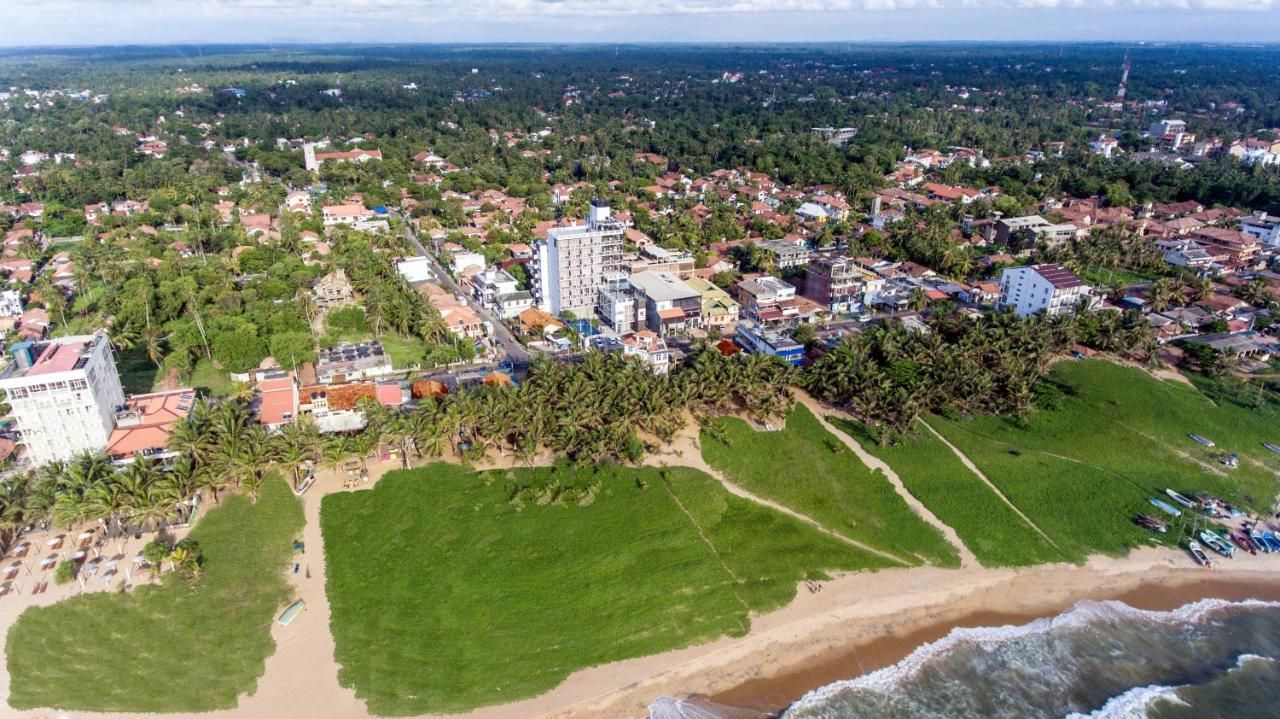 Ruvisha Beach Hotel фото 2