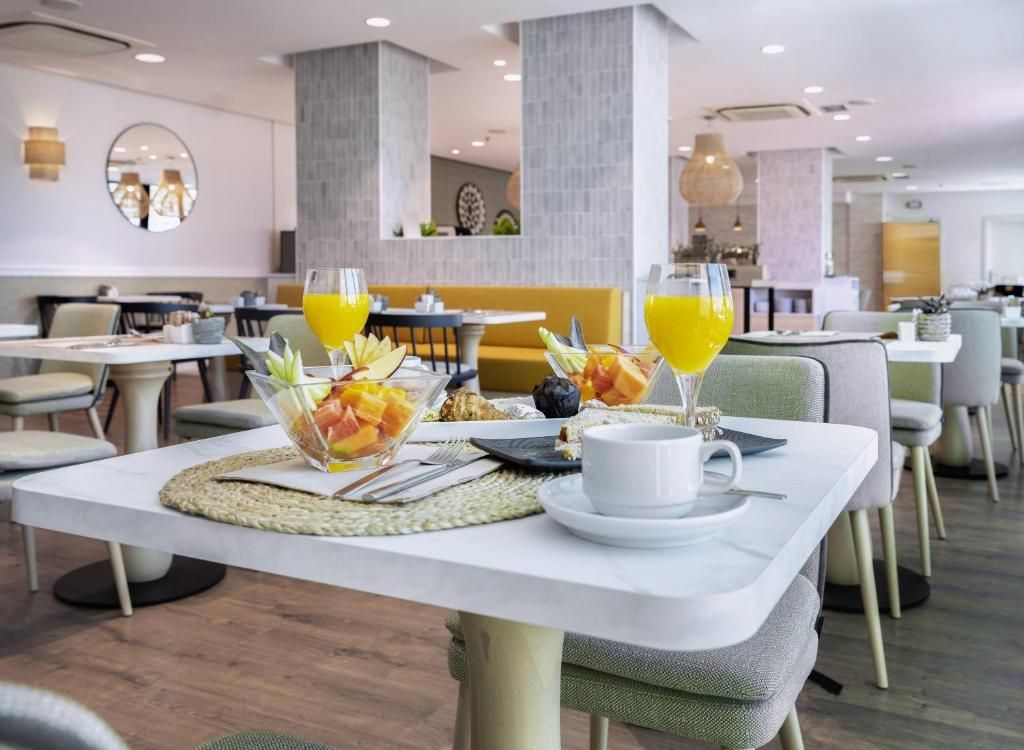 Tryp Málaga Alameda Hotel фото 17