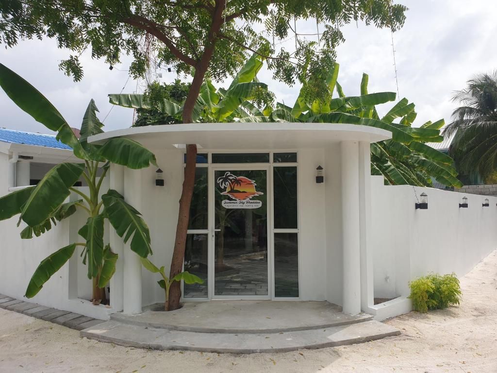 Guest House «Summer Sky Thoddoo Guest House» фото 0