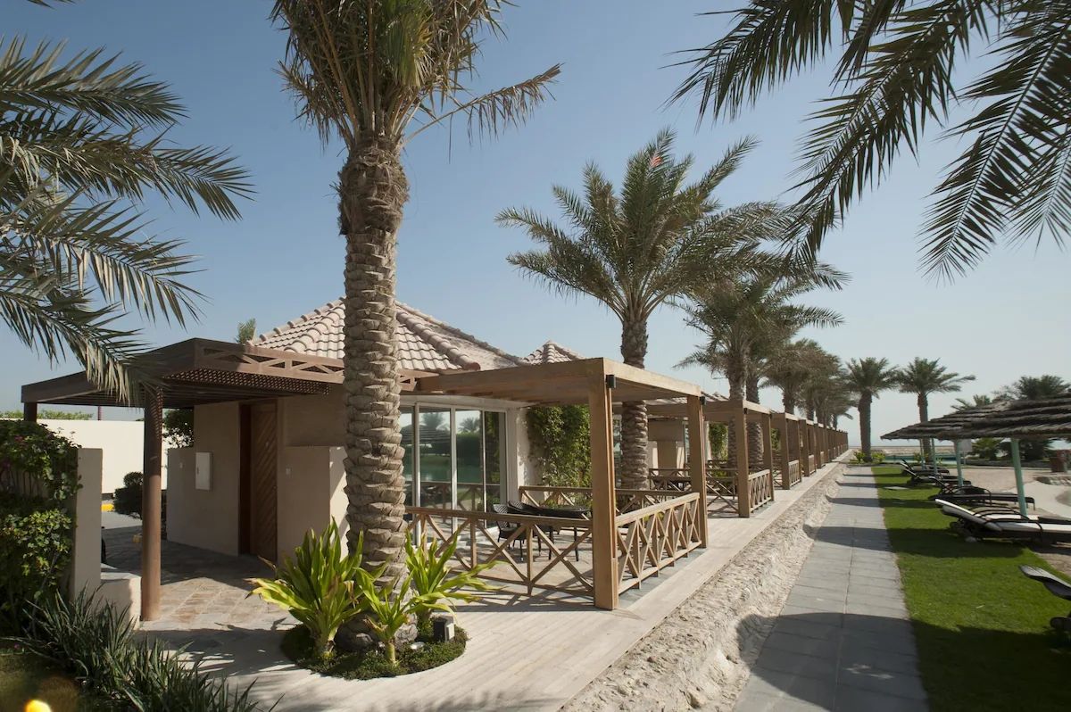 Al Bander Hotel & Resort фото 1