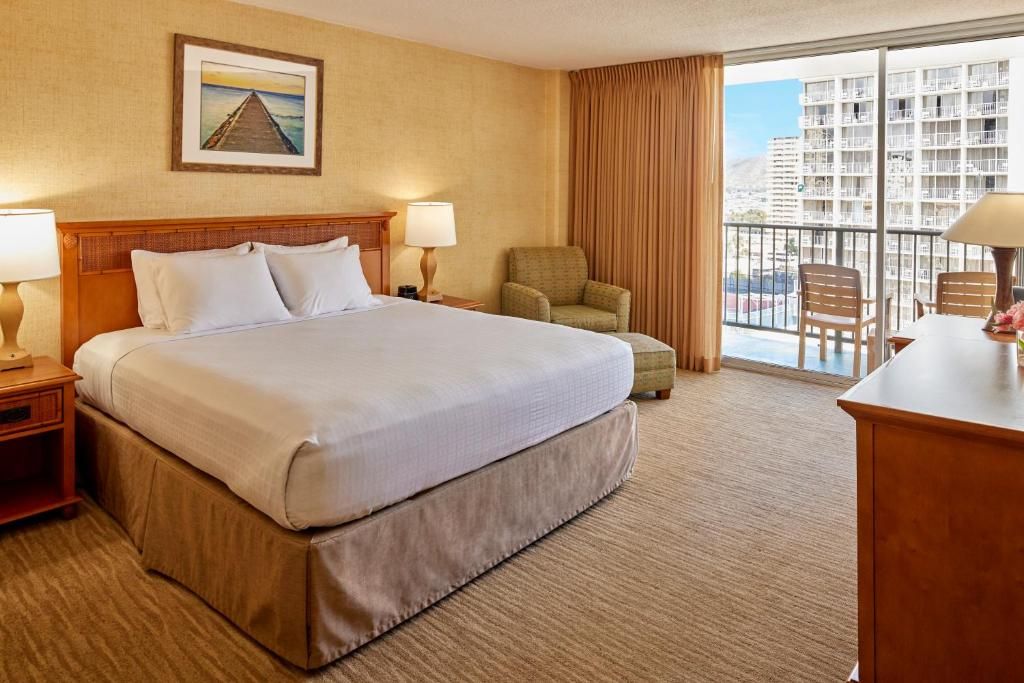 Waikiki Resort Hotel фото 50