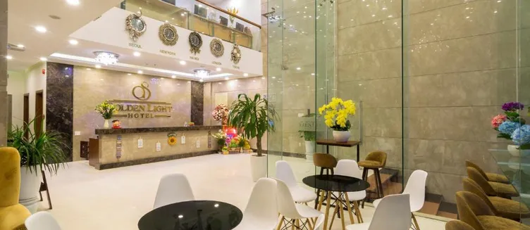 Фото отеля Golden Light Hotel