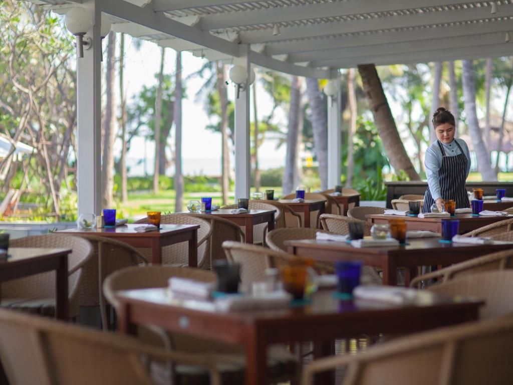 The Regent Cha Am Beach Resort, Hua Hin фото 35