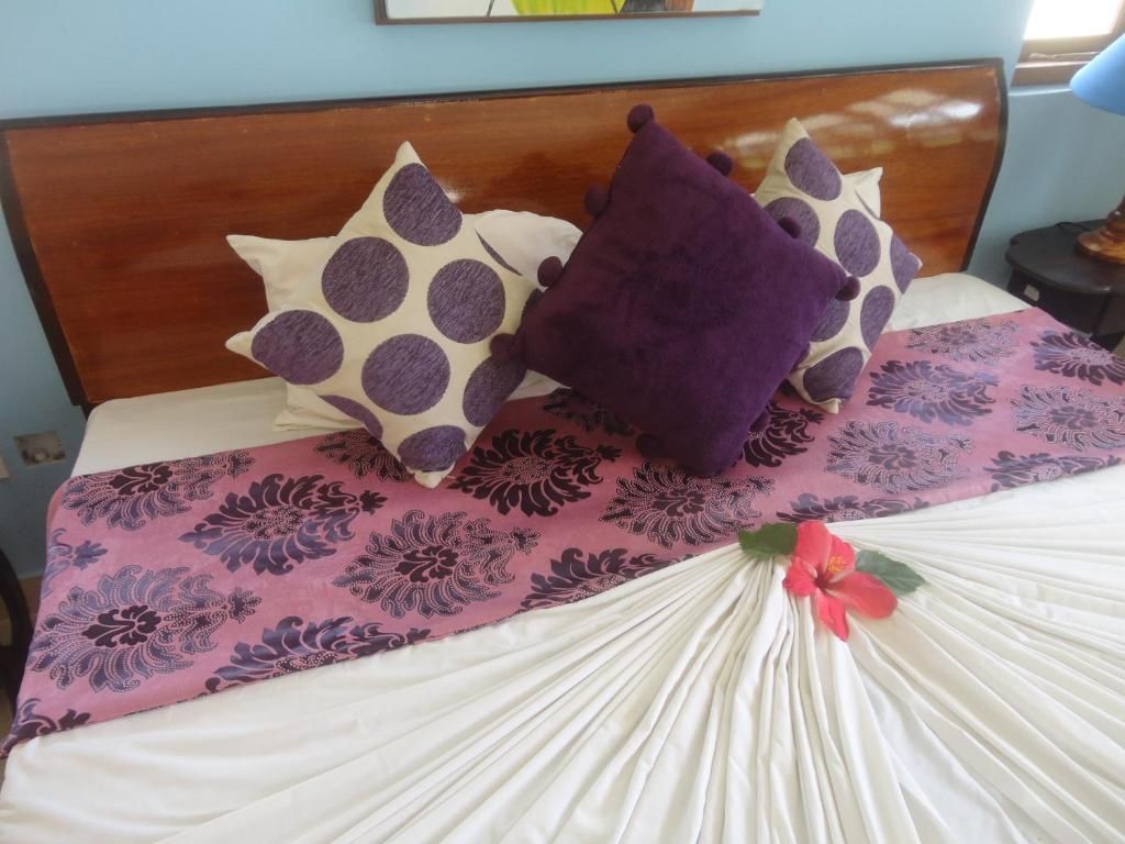 Le Relax Self Catering фото 10