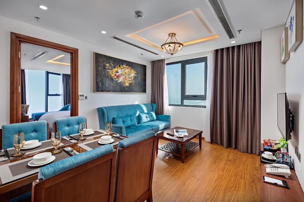 Paris Deli Danang Beach Hotel фото 12