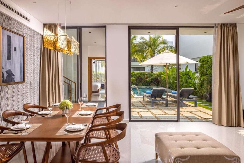 Wyndham Hoi An Royal Beachfront Resort & Villas фото 65
