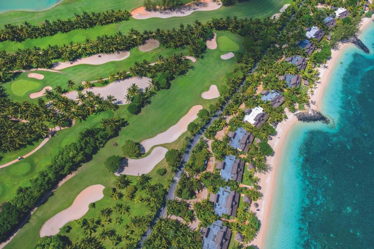 Paradis Beachcomber Golf Resort & Spa фото 10