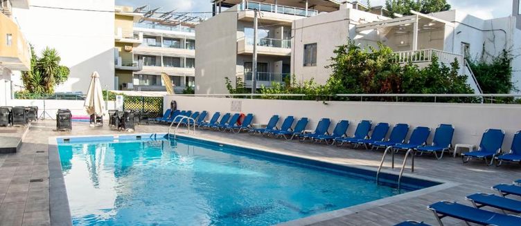 Фото отеля Pela Maria Hotel (Adults Only)