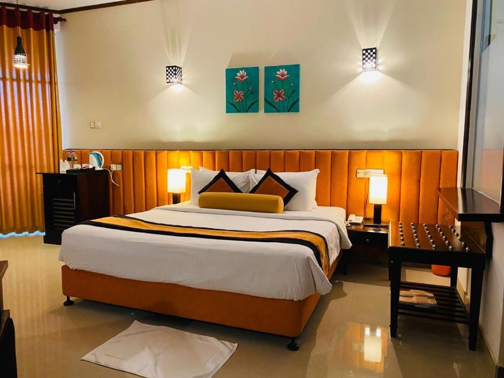 Laya Beach Hotel фото 21