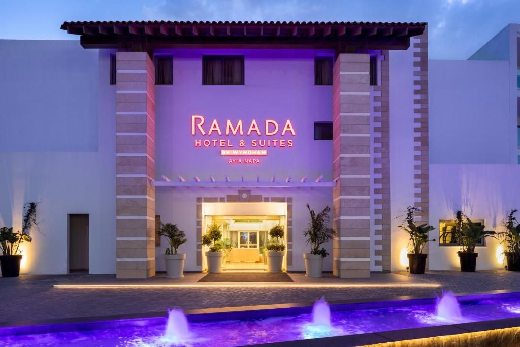 Ramada Hotel & Suites by Wyndham Ayia Napa фото 7