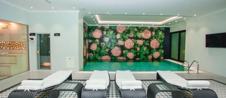 Фото отеля Ivy Garden