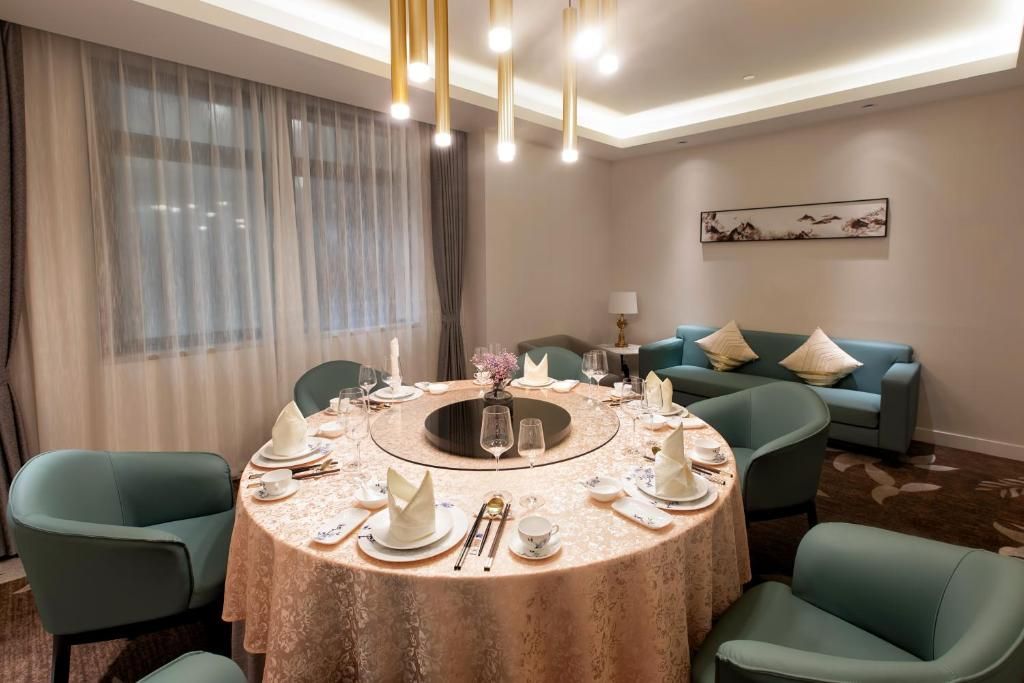 Jin Jiang West Capital International Hotel фото 14