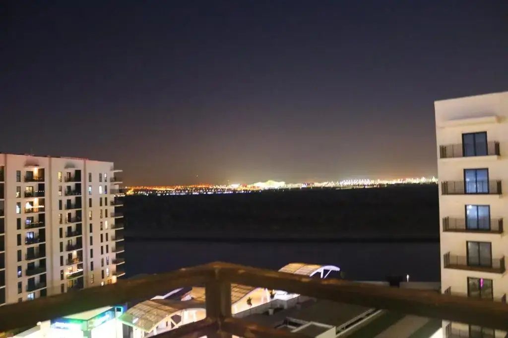 zapbed house - A Luxury Holiday Home in Yas Island фото 19