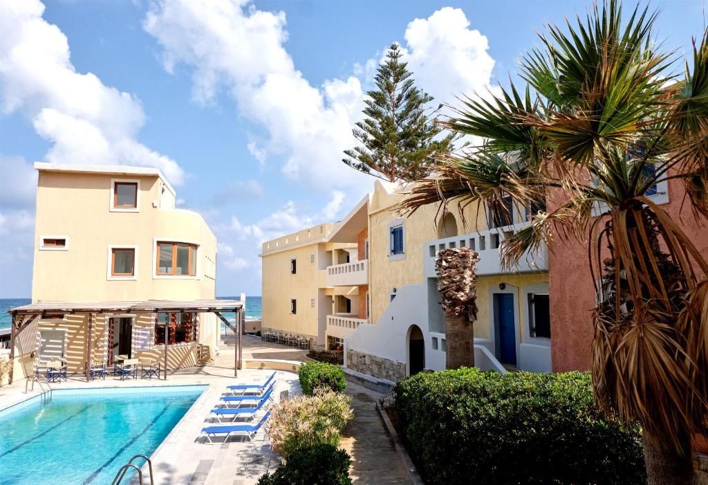 Niros Beach Apartments фото 7