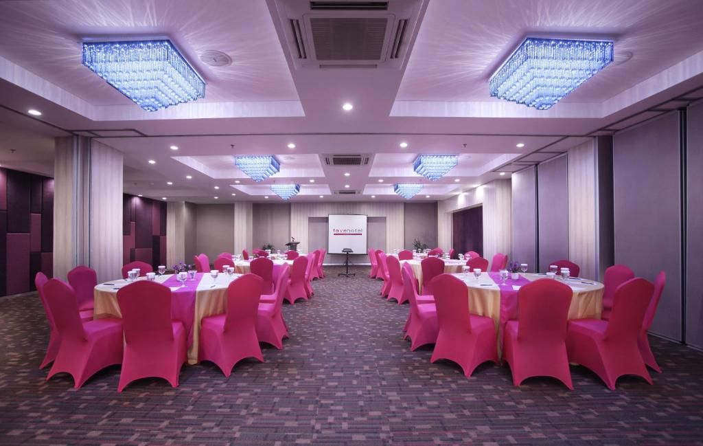 Favehotel Langko Mataram фото 18