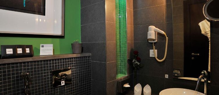 Фото отеля Hues Boutique Hotel